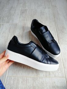 Calvin Klein tenisky sneakers slip-on 39