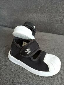 Sandále Adidas veľ 26