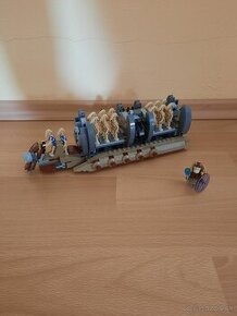 Lego Star Wars 75086 -  Battle Droid Troop Carrier