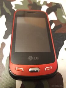 LG T565