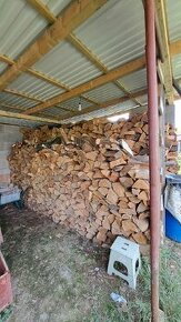Štiepané palivové drevo