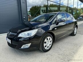 Opel Astra 1.6 Active