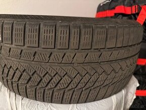 Predám 4ks jazdené zimné pneumatiky Continental 235/45 R18