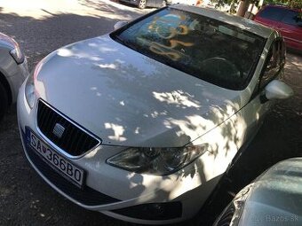 Seat IBIZA III  1,4i 63kw r. 2008