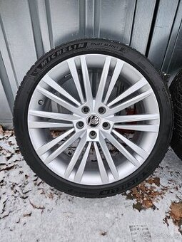 Zimni alu kola Canopus 19" Škoda Superb 235/40 R19