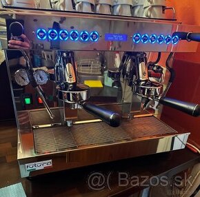 Futura F60 XP A2 + mlynček rancilio