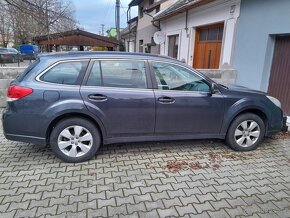 Subaru  legacy outback