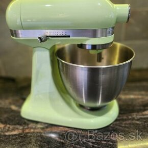Predam KitchenAid kuchynský robot zelenej farby