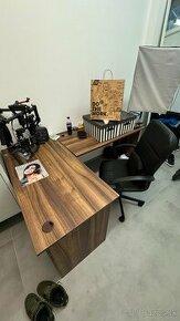 Kancelársky stôl + kancelárske kreslo - 1