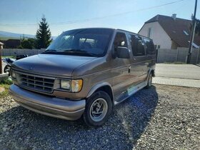 ford e150 ecoline club wagon - 1