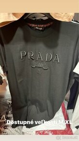 Prada cierne tričko