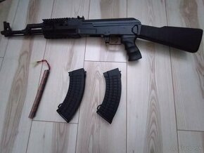 Predám airsoftovú repliku Cyma Ak47