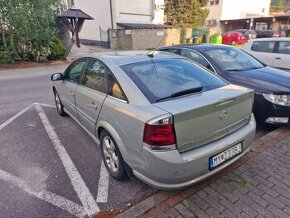 Opel Vectra C 3.0 hatchback