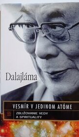 Vesmír v jedinom atóme Dalajlama