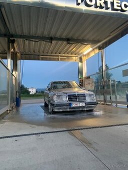 Mercedes w124