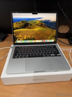 MacBook AIR M3