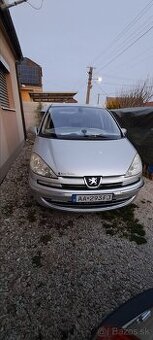 Peugeot 807 Premium 2.0 HDI