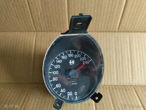 Tachometer Alfa Romeo 156 156034520 25€