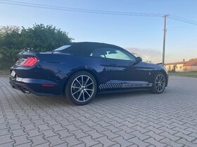 Ford Mustang Cabrio