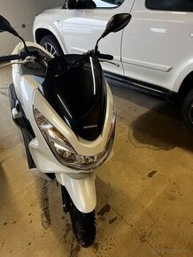 Predám Honda PCX 125