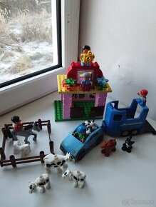 Lego Duplo Konské stajne