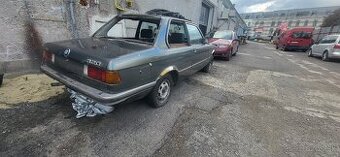 Bmw e21 318i na diely v celku