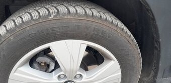 Toyota - zimný komplet 215/60R17