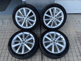 5x112 R17 original Skoda Octavia 3 TERON letné pneu 6,5-7mm