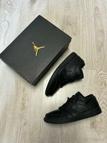 Air Jordan 1 Low - Black/Black