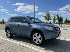 TOYOTA RAV4 - PREDAJ AJ NA SPLÁTKY