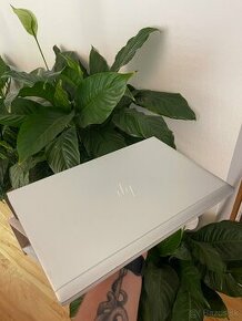 HP Elitebook MT46