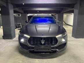 Maserati Levante SQ4 Gransport