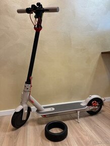 Elektrická kolobežka Xiaomi Mi Electric scooter 3