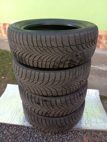 Predam zimne gumy Nexen r18