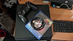 Ps4 Slim 1000GB hdd Top stav + jedna hra + ovládač