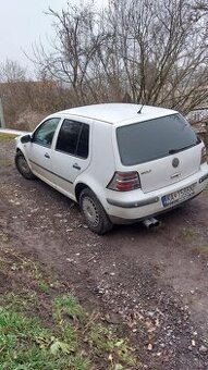 Predám Volkswagen golf 1.9 - 1