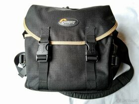 "Lowepro" Reporter Light RL 200 Camera / Video Bag