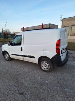 Predám Opel Combo 1.3 JTD -pick up