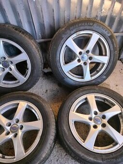 4ks alu disky orig. Volvo 5x108 r16 pneu 215/55 r16 6mm