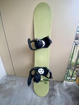 ♦ Snowboard Burton Charger 155 s viazaním  ♦