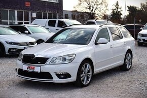 Škoda Octavia Combi 2.0 TDI CR DPF RS DSG