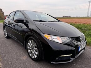 Honda Civic 2.2i-DTEC 110KW r.v 9/2013 naj 134tkm Výbava: Mu