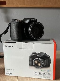 Sony Cybershot fotoaparát + príslušenstvo