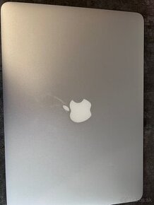 Apple MacBook Air (13-inch, Early 2014)