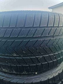 275/35 R19 zimne Gripmax