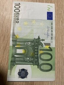 bankovka 100€