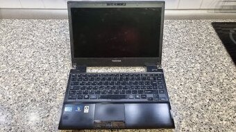 Predam i5 Toshiba laptop na nahradne diely/opravu - 1