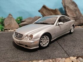 Prodám model 1:18 Mercedes Benz CL500 2001