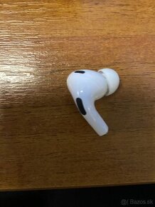 Apple AirPods pro 2 práve Sluchadlo