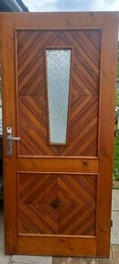 Predám drevené vchodové dvere